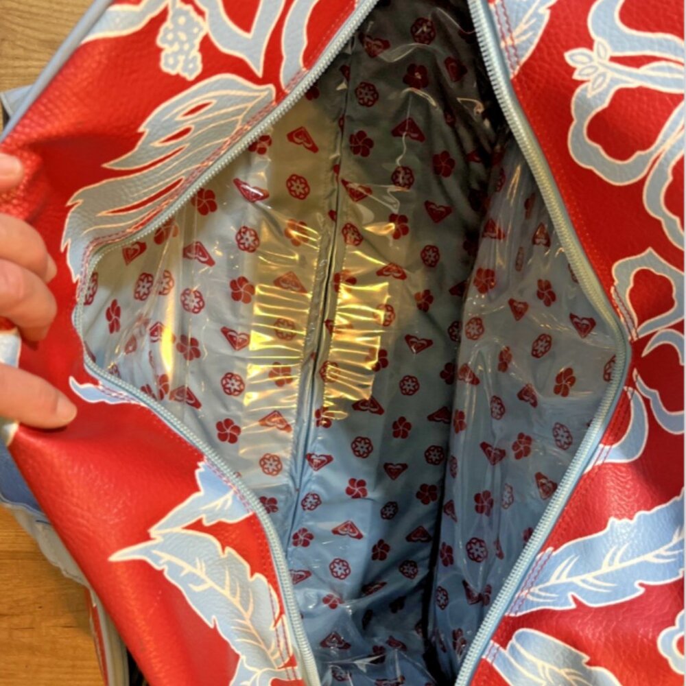 VTG Roxy Red Blue Floral Hawaiian tropical 25” Large Rolling Duffle Bag luggage - Picture 14 of 16